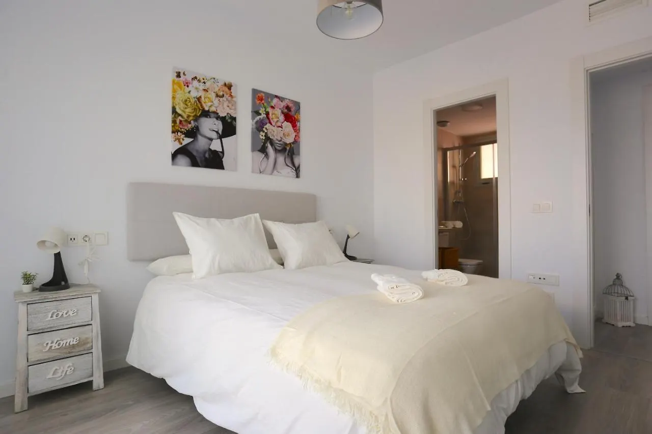 White Stones Torremolinos Premium Penthouse 6Pax Apartment